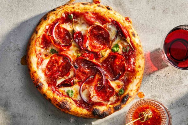 Innovative pizza recipes blending classic Italian and exotic global tastes Innovative pizza recipes blending classic Italian and exotic global tastes