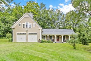 Navigating the Market: Smart Strategies for Easton, PA Real Estate Buyers Navigating the Market: Smart Strategies for Easton, PA Real Estate Buyers