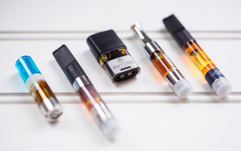 How Seasonal Flavor Trends Transform and Elevate the Vape Pod Experience
